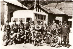Banyamento-gyakorlat-resztvevoi-a-Beniczky-aknan-1955