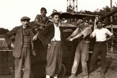 Diesel-mozdony-a-Beniczky-aknan-1940-es-evek
