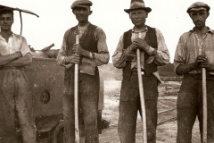 Egercsehi-es-egerbocsi-napszamosok-a-Beniczky-aknan-1940-es-evek