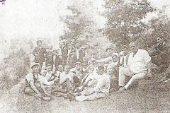 Majalisozo-banyaszok-kb.-1930-a-kepen-6.-Stark-Ferenc-9.-Kovacs-b.-Istvan-10.-Umek-Ferenc-11.-Pacs-13.-Hellman-Adolf